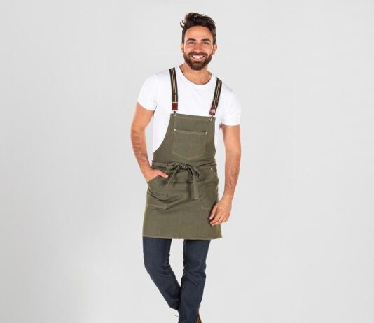 Tirante elástico X Back Design. Modelo disponible en 11 colores distintos. Cuenta con 4 pinzas metálicas para sujetar al pantalón y hebillas reguladoras en delantero. Ideal como complemento para uniformes de hostelería y restauración, transportes, recepción, oficina, barbería o comercio. Para peto pedir la ref.3295