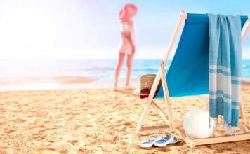 Suave pareo toalla en material 100% algodón de 110g/m2 y alegre diseño bicolor. 180 x 70 x cm | 150 gr. PAREO TOALLA DE PLAYA